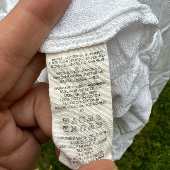 FREE PEOPLE Little Bit of Love White Ruffled Blouse Top, Sz L - Picture 15 of 15